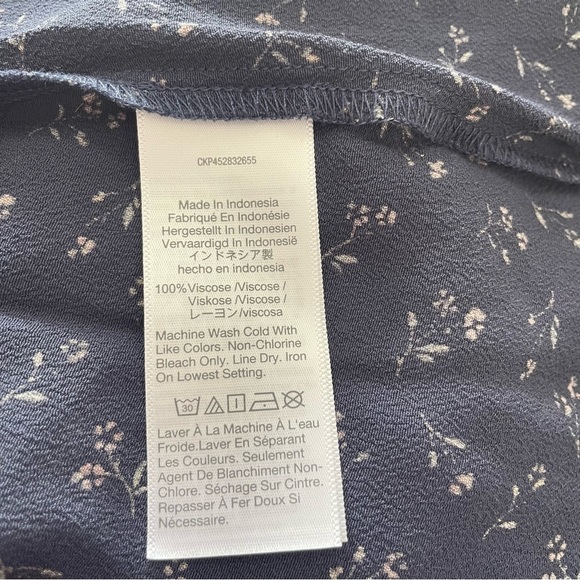 Madewell Ruffle-Wrap Midi Skirt in Spring Fling 15747 - Picture 12 of 12